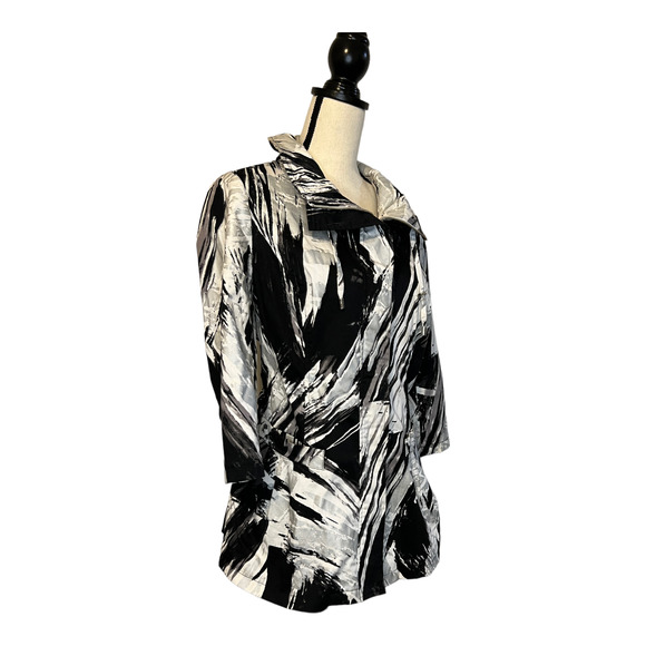 BEREK2 Black White Abstract Print Collar Zip Jacket Neiman Marcus Size Medium - Picture 4 of 6